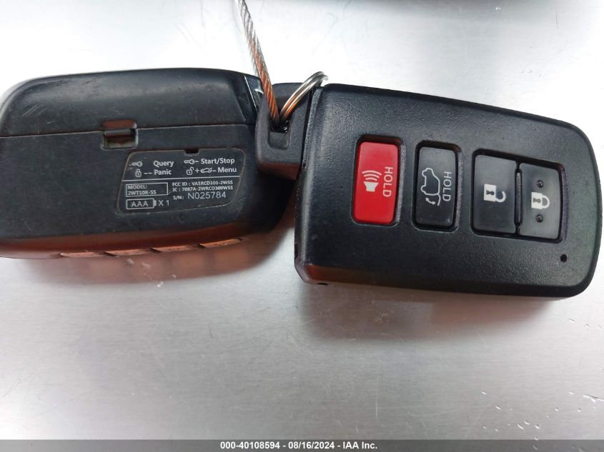 2017 Toyota Rav4 Hybrid Limited VIN: JTMDJREV9HD135201 Lot: 40108594