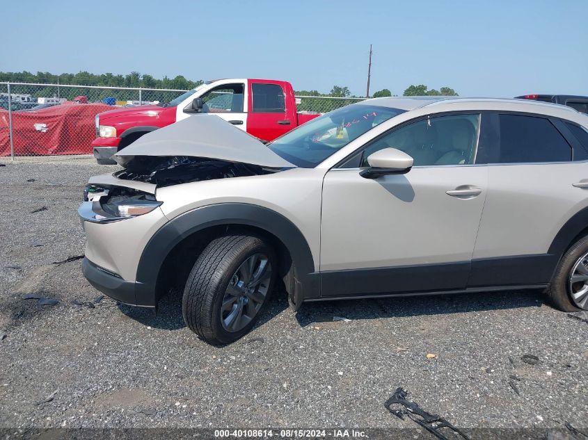 2024 Mazda Cx-30 2.5 S Preferred Package VIN: 3MVDMBCMXRM642105 Lot: 40108614