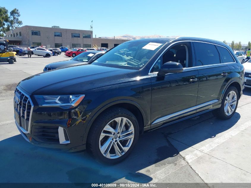 WA1LXAF75LD003177 2020 AUDI Q7 - Image 2