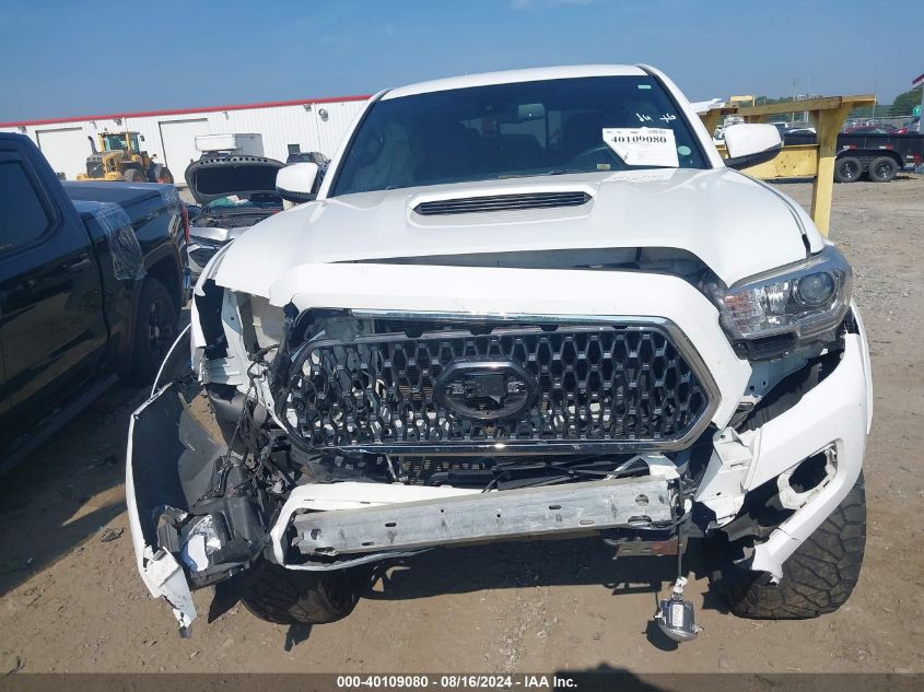 2018 Toyota Tacoma Dbl Cab/Sr/Trdspt/Or/Pro VIN: 5TFCZ5AN9JX156962 Lot: 40109080