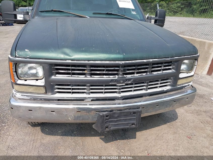 1GCHC33R2XF096887 1999 Chevrolet C3500