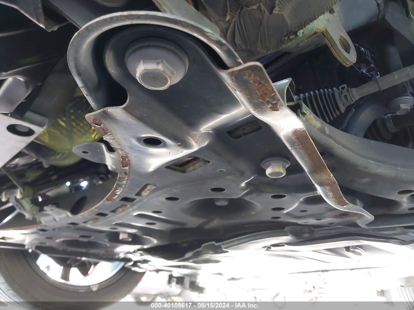 VIN NMTKHMBX4JR013849 2018 TOYOTA C-HR XLE PREMIUM
