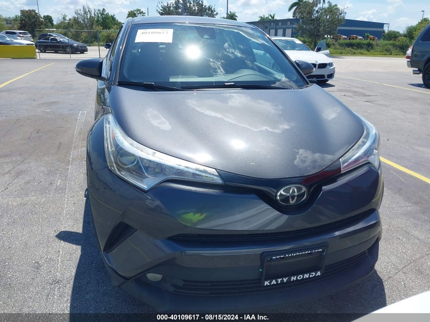 VIN NMTKHMBX4JR013849 2018 TOYOTA C-HR XLE PREMIUM