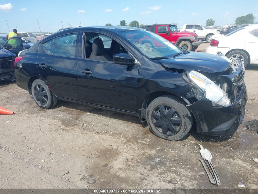 2017 Nissan Versa 1.6 S VIN: 3N1CN7AP8HL907079 Lot: 40109737