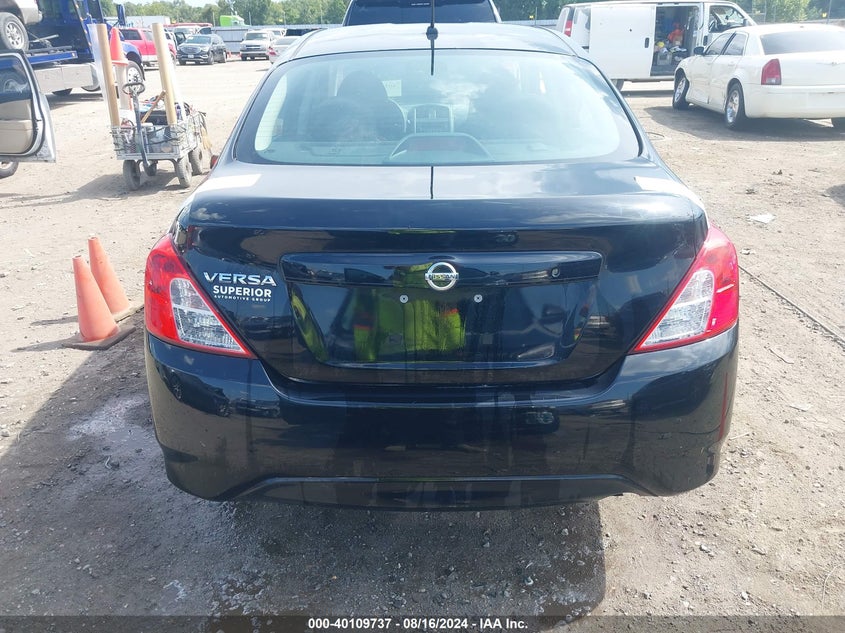 2017 Nissan Versa 1.6 S VIN: 3N1CN7AP8HL907079 Lot: 40109737