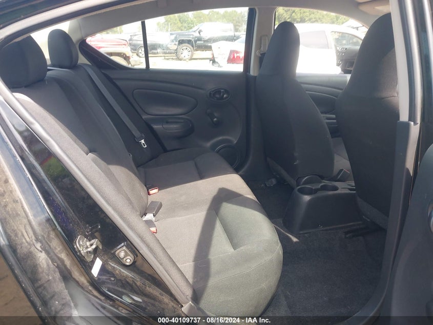 2017 Nissan Versa 1.6 S VIN: 3N1CN7AP8HL907079 Lot: 40109737