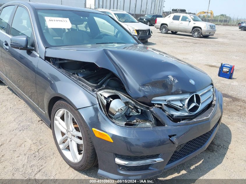 2013 Mercedes-Benz C 300 Luxury 4Matic/Sport 4Matic VIN: WDDGF8AB1DR242430 Lot: 40109833