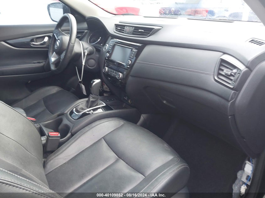 2019 NISSAN ROGUE SL - 5N1AT2MT7KC727788