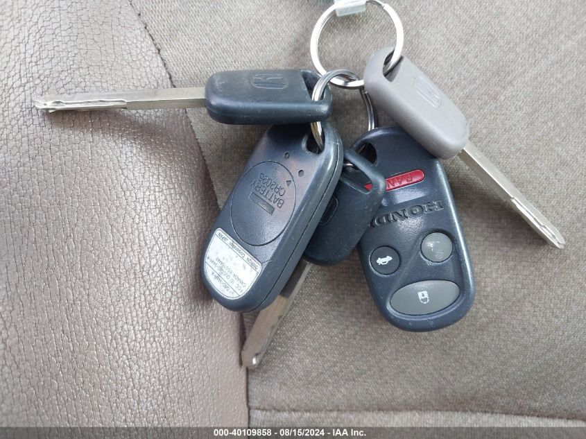 2002 Honda Cr-V Ex VIN: JHLRD788X2C014779 Lot: 40109858