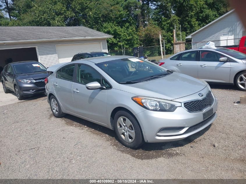 KNAFK4A63G5532867 2016 KIA FORTE - Image 1