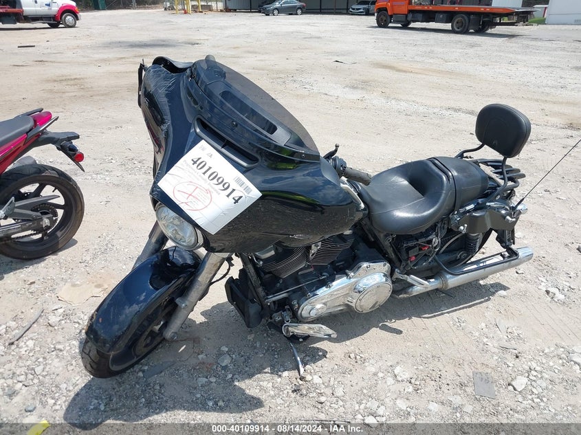 VIN 1HD1KBC13MB612541 2021 HARLEY-DAVIDSON FLHX