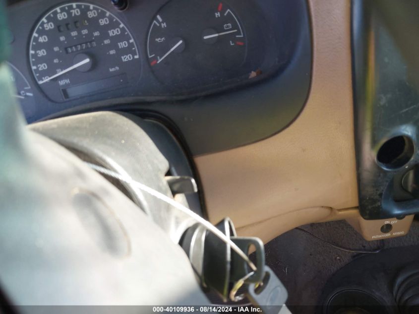 1998 Ford Ranger Splash/Xl/Xlt VIN: 1FTYR10C8WUB82511 Lot: 40109936