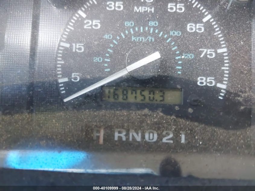 1994 Ford Econoline E150 Van VIN: 1FDEE14N2RHB89750 Lot: 40109999