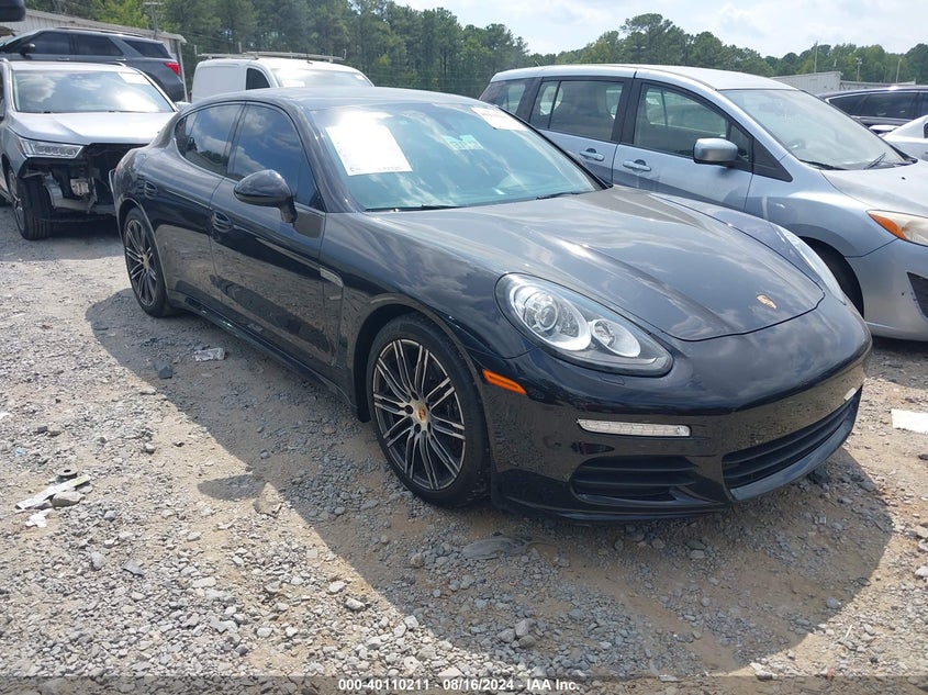 2016 PORSCHE PANAMERA 4 - WP0AA2A72GL002348