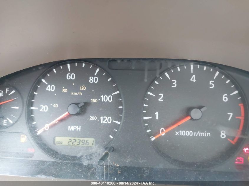 2004 Nissan Sentra 1.8/1.8S VIN: 3N1CB51D24L915563 Lot: 40110268