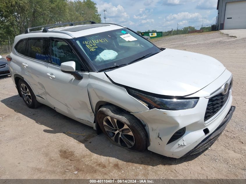 2022 Toyota Highlander Xle VIN: 5TDGZRBH9NS597133 Lot: 40110401