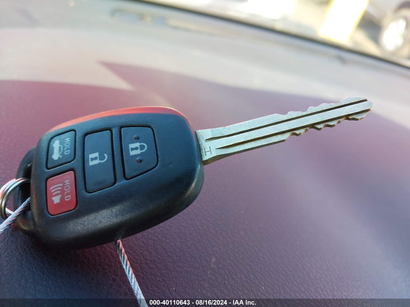 2015 TOYOTA COROLLA S PLUS - 5YFBURHE8FP335782