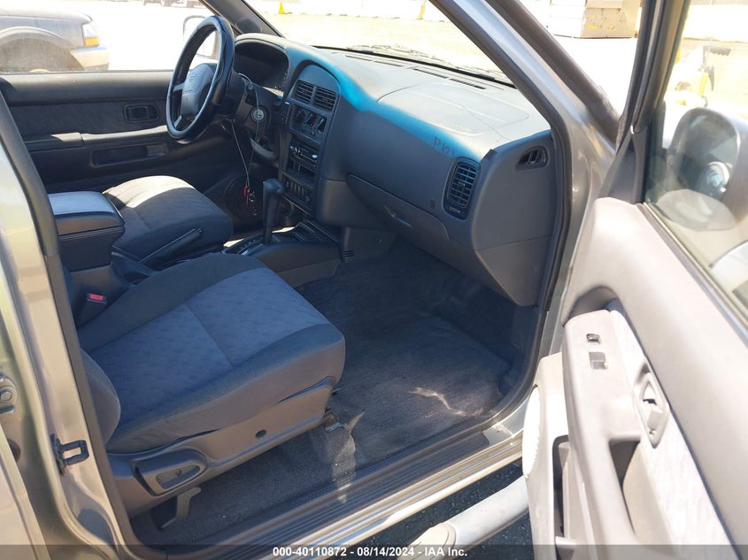 1999 Nissan Pathfinder Le/Se/Xe VIN: JN8AR05S9XW293137 Lot: 40110872