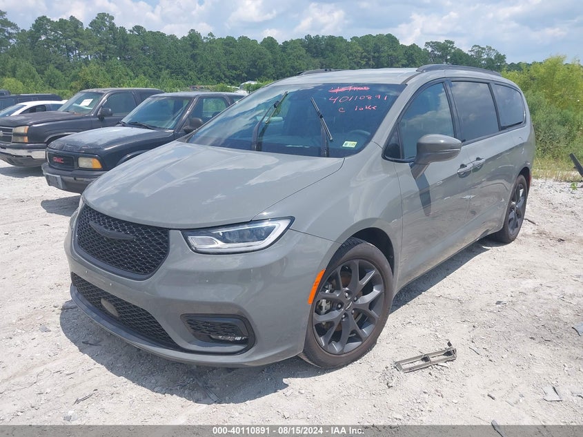 2022 CHRYSLER PACIFICA TOURING L - 2C4RC1BG8NR134430