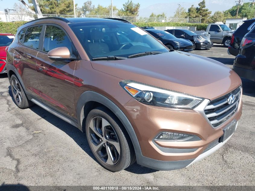 KM8J33A2XHU562680 2017 HYUNDAI TUCSON - Image 1