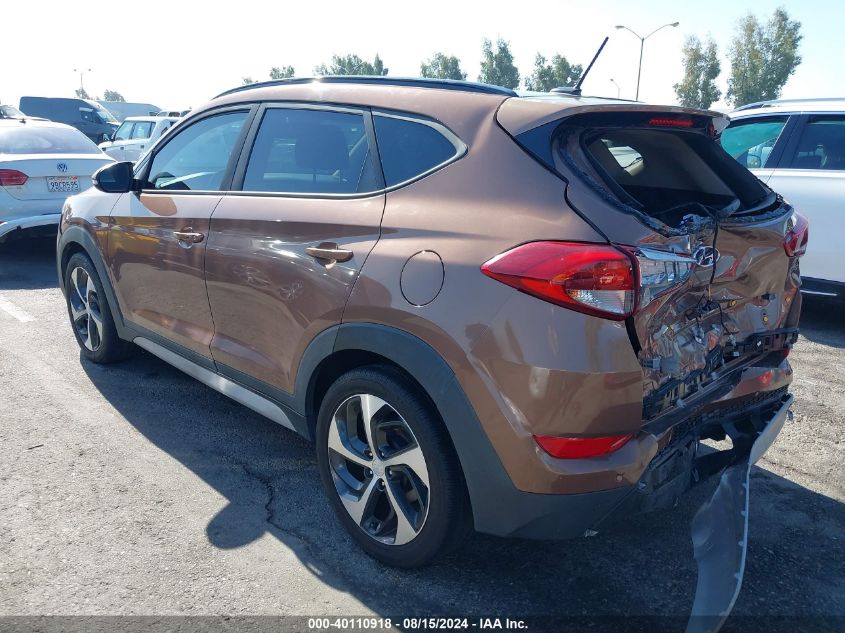 KM8J33A2XHU562680 2017 Hyundai Tucson Value