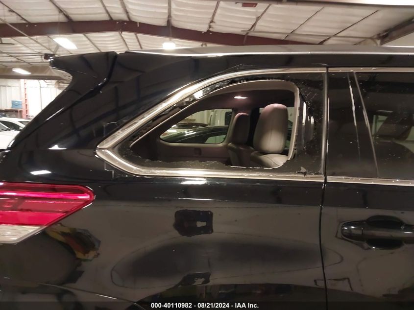 5TDDZRFH2JS495728 2018 TOYOTA HIGHLANDER - Image 18