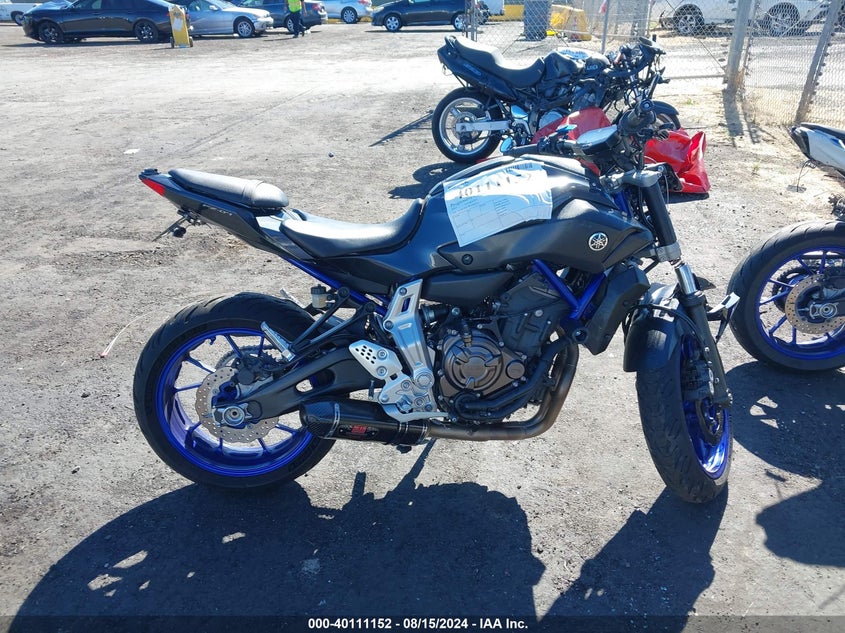 2015 YAMAHA FZ07 C JYARM06Y0FA000703
