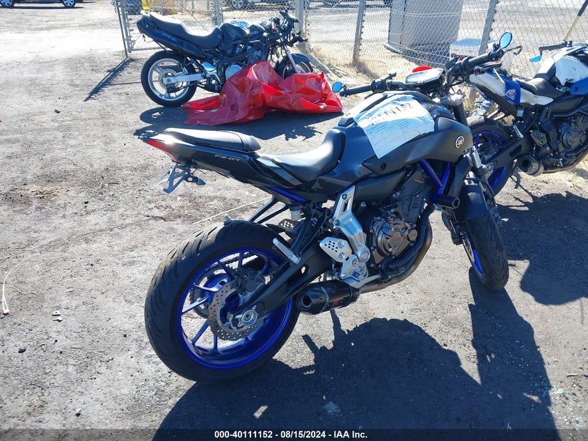 2015 YAMAHA FZ07 C JYARM06Y0FA000703