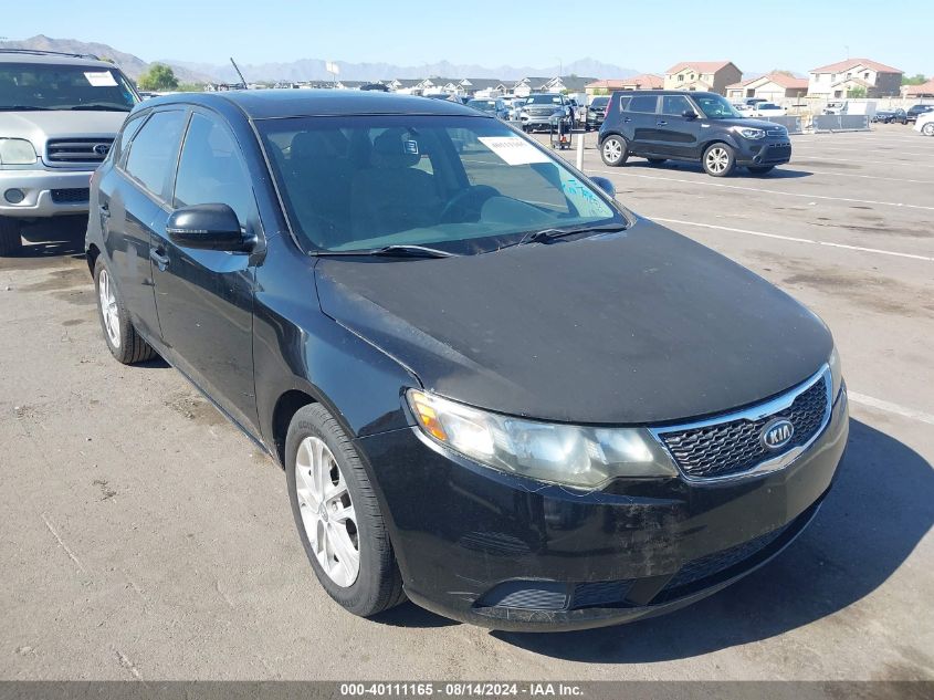 2008 Kia Forte VIN: KNAFUS82585401977 Lot: 40111165