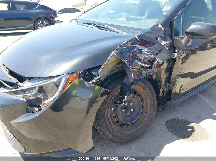 VIN 5YFEPMAE7MP222842 2021 TOYOTA COROLLA LE