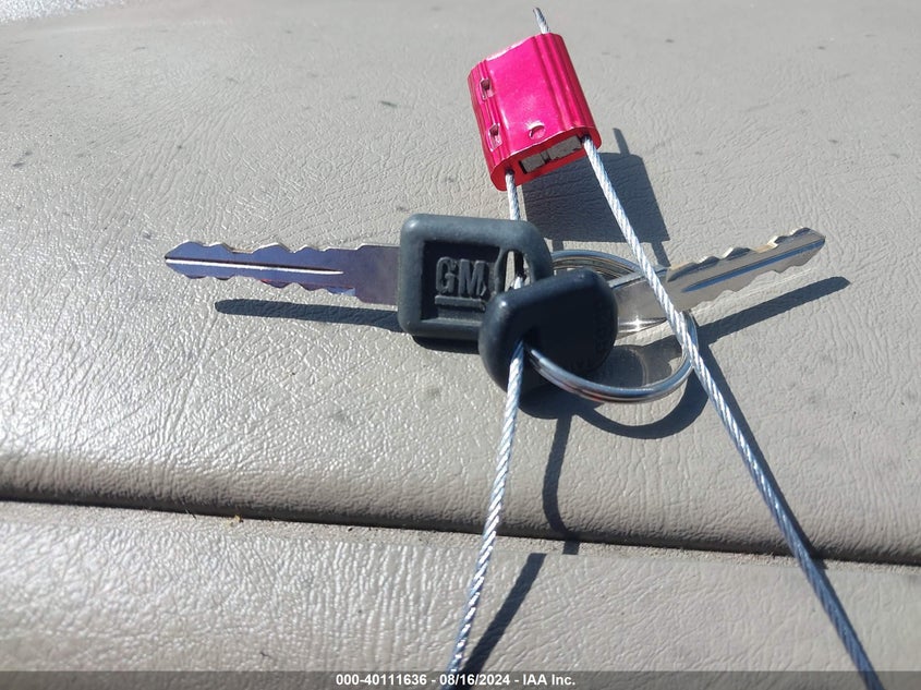 1999 Chevrolet Tahoe Lt VIN: 1GNEK13R5XJ424608 Lot: 40111636