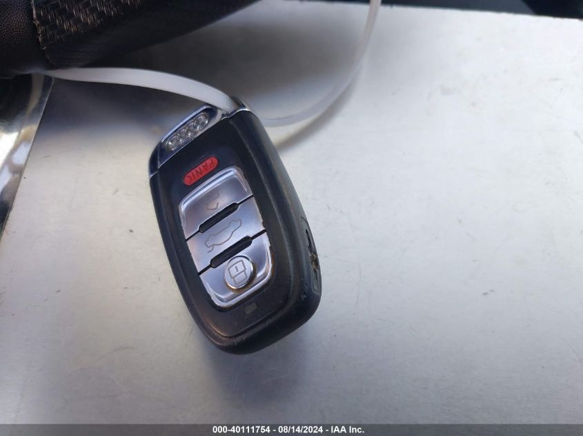 2011 Audi A4 2.0T Premium VIN: WAUBFAFL7BN012633 Lot: 40111754