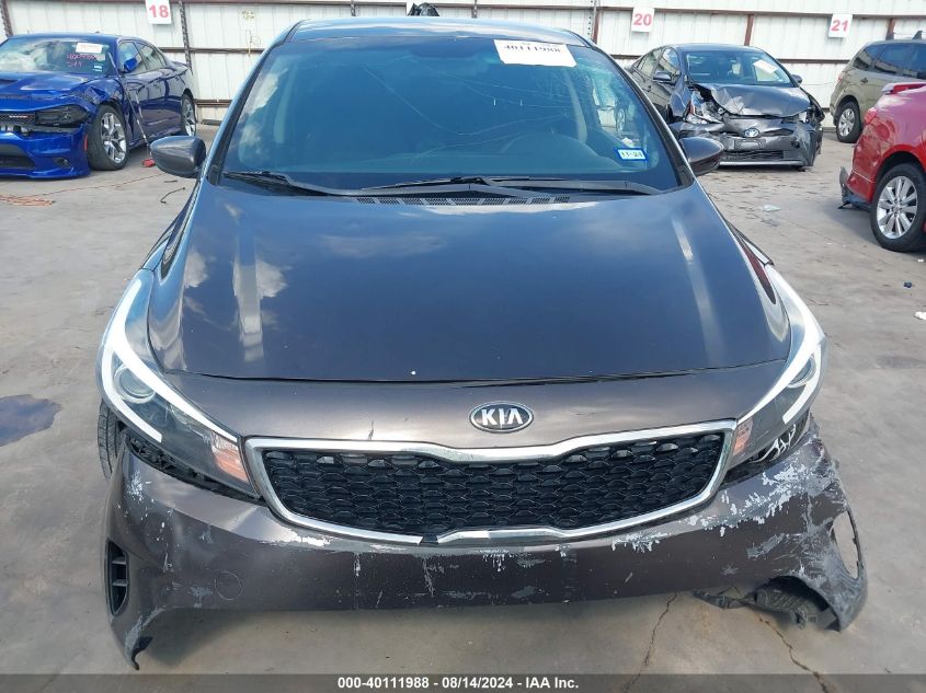 2018 Kia Forte Lx VIN: 3KPFK4A72JE227318 Lot: 40111988