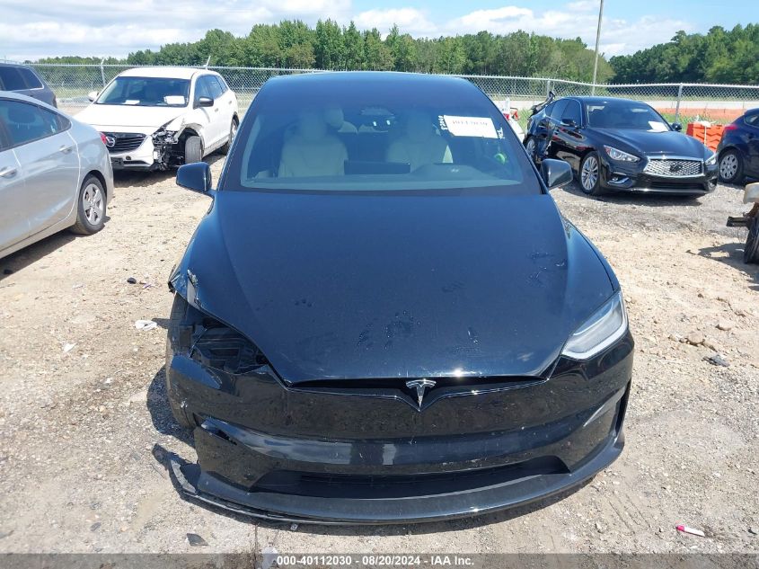 2022 Tesla Model X Plaid Tri Motor All-Wheel Drive VIN: 7SAXCBE65NF356650 Lot: 40112030