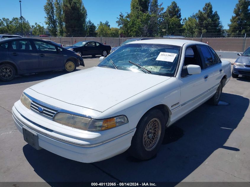 1993 Ford Crown Victoria Lx VIN: 2FALP74WXPX117277 Lot: 40112065