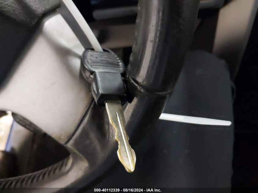 2010 Dodge Grand Caravan Sxt VIN: 2D4RN5D19AR445047 Lot: 40112339