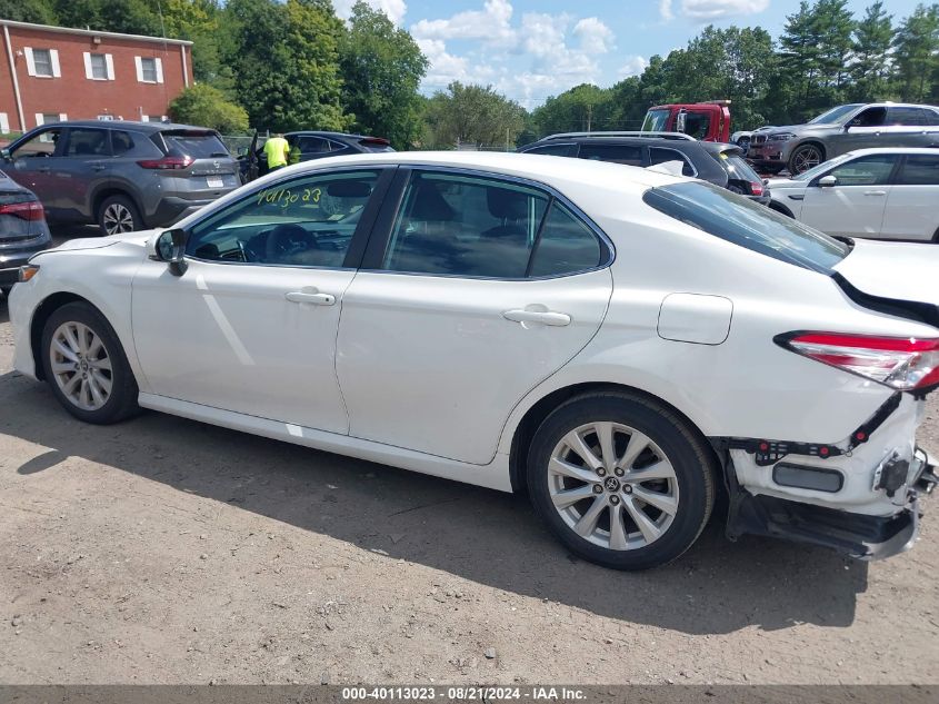 2019 Toyota Camry Le VIN: 4T1B11HK9KU683471 Lot: 40113023