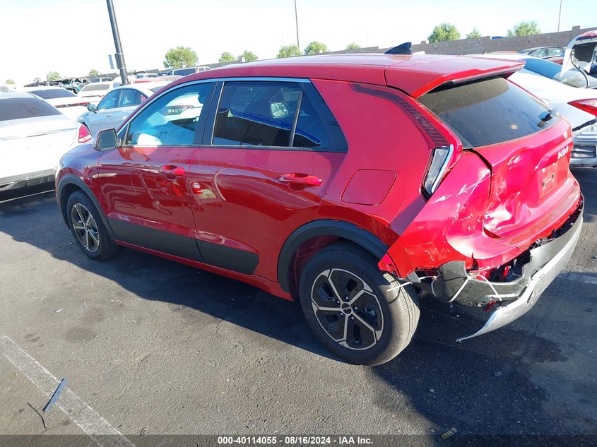 VIN KNDCP3LE5R5121186 2024 KIA NIRO LX