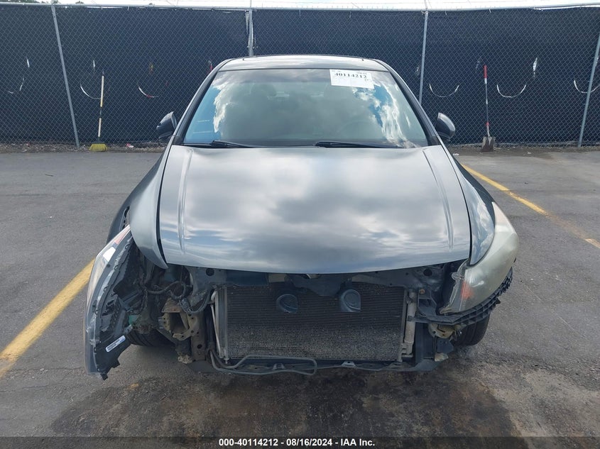 2010 Honda Accord 2.4 Ex VIN: 1HGCP2F71AA151743 Lot: 40114212