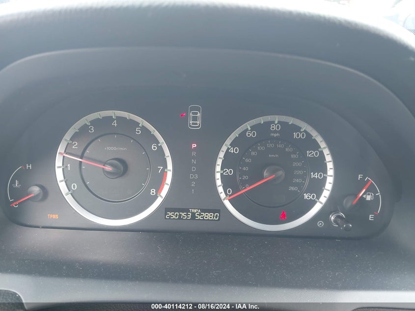 2010 Honda Accord 2.4 Ex VIN: 1HGCP2F71AA151743 Lot: 40114212