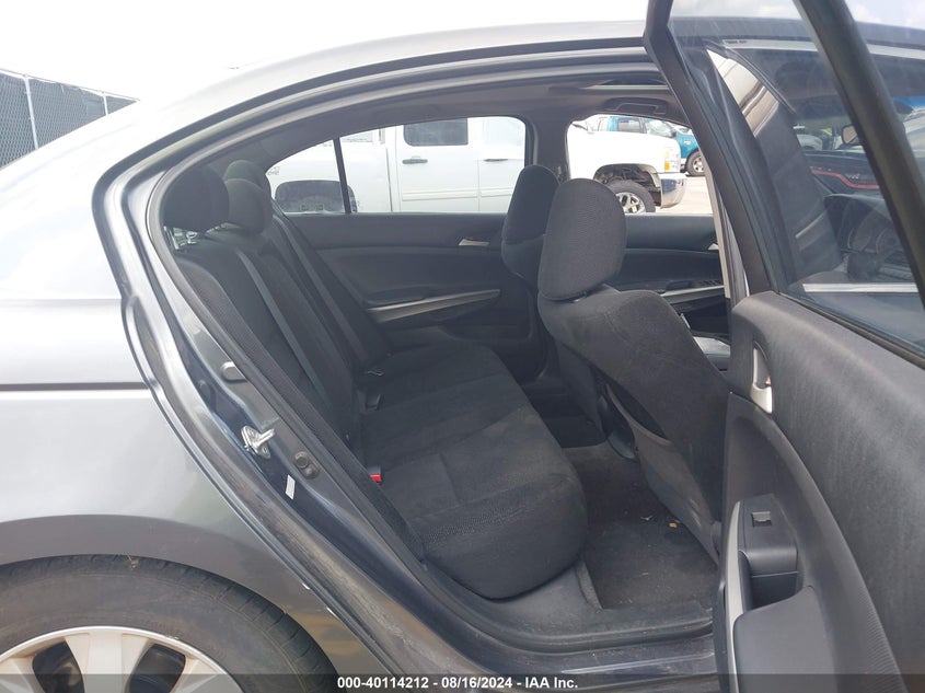 2010 Honda Accord 2.4 Ex VIN: 1HGCP2F71AA151743 Lot: 40114212