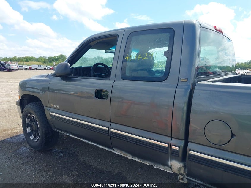 2002 Chevrolet Silverado 1500 Ls VIN: 2GCEK19V021213753 Lot: 40114291