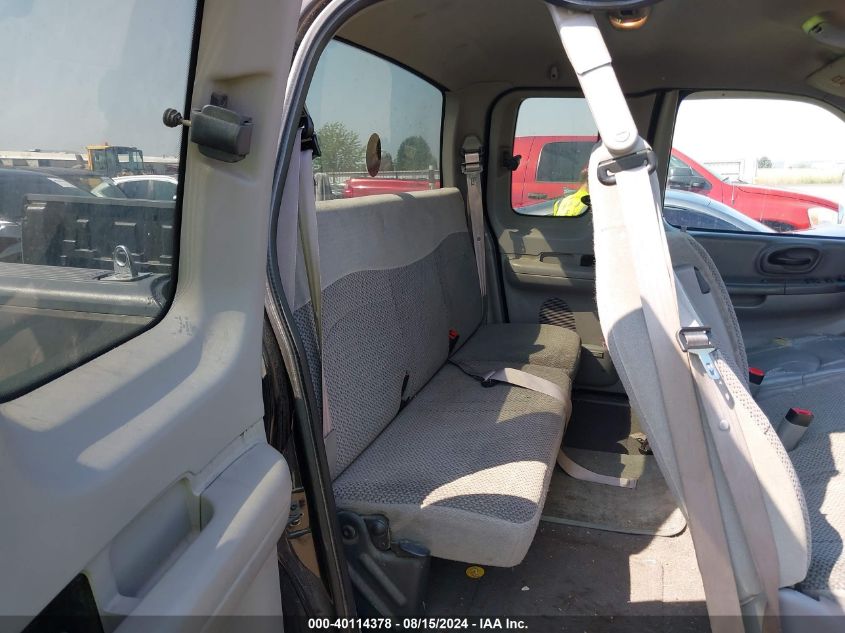 2000 Ford F150 VIN: 2FTPX18L0YCA02446 Lot: 40114378