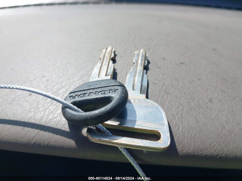 1998 Honda Civic Dx VIN: JHMEJ6621WS007307 Lot: 40114524