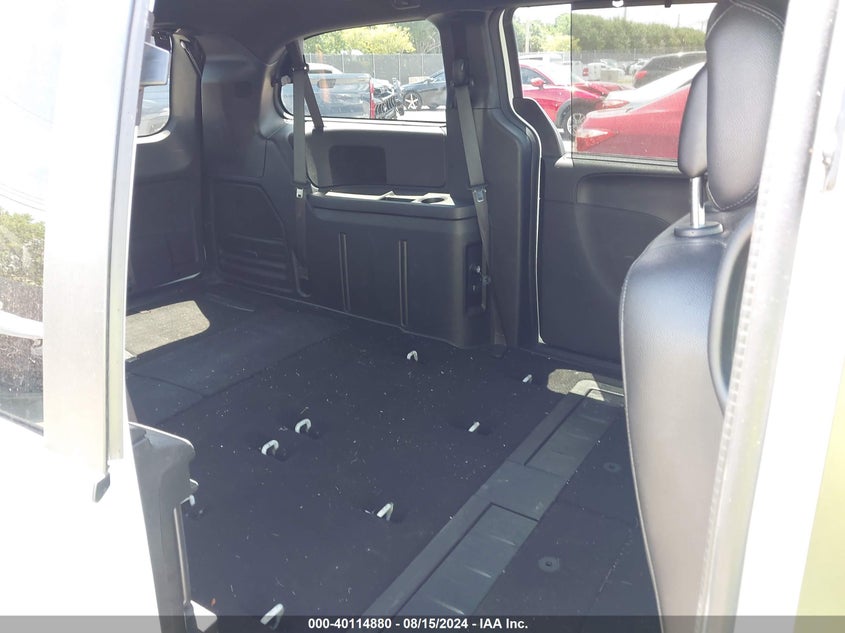 VIN 2C4RDGEG1LR202074 2020 DODGE GRAND CARAVAN GT