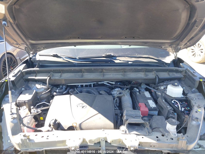 VIN 5TDBZRBH9MS528063 2021 TOYOTA HIGHLANDER LE