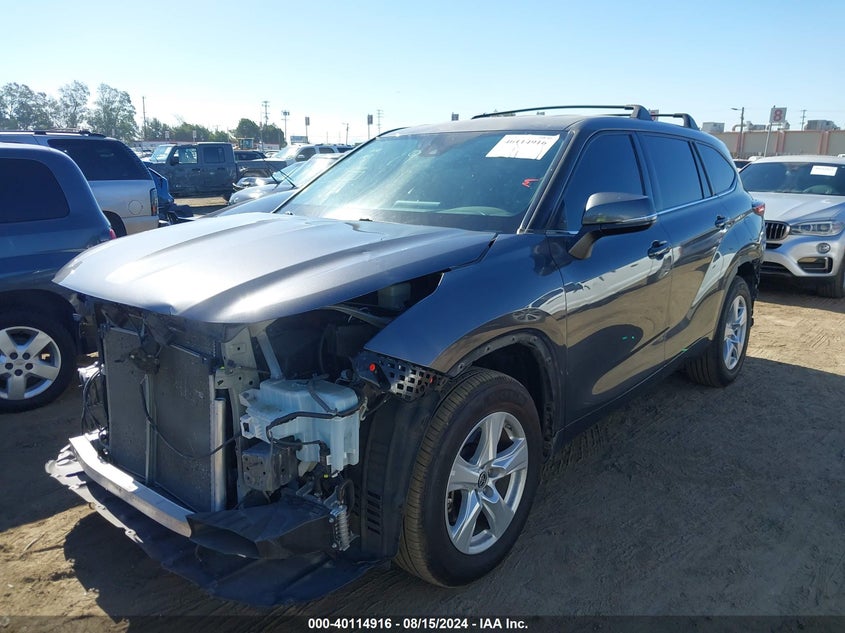 VIN 5TDBZRBH9MS528063 2021 TOYOTA HIGHLANDER LE