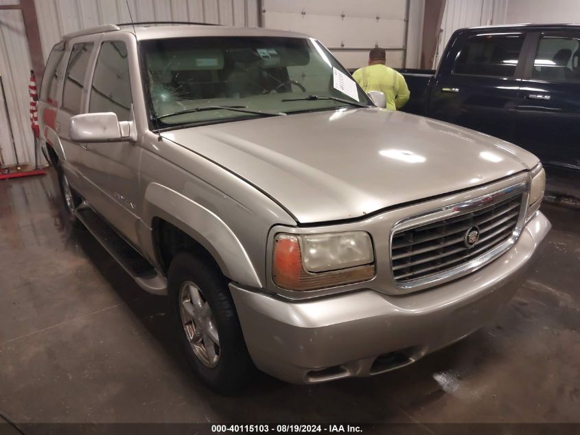 2000 Cadillac Escalade Standard VIN: 1GYEK63R9YR179587 Lot: 40115103