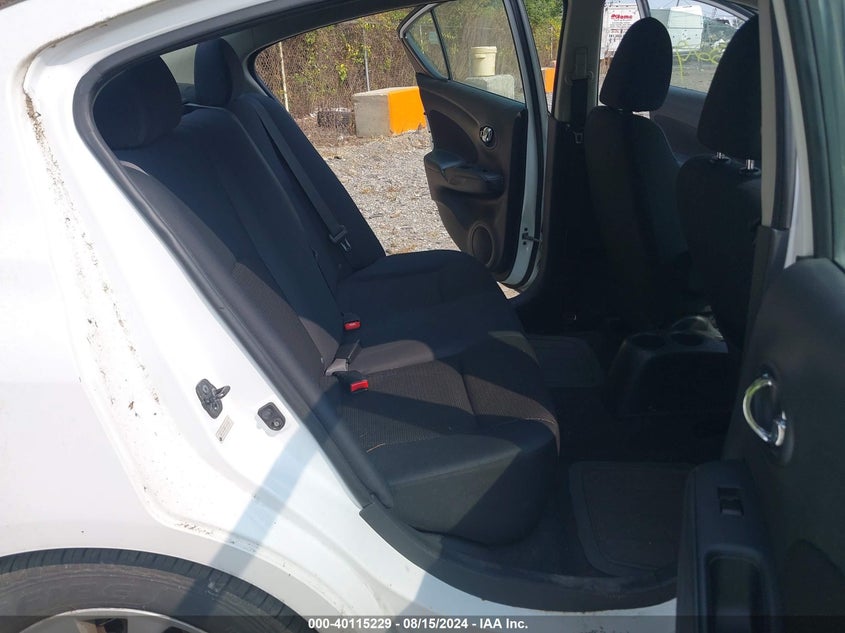 2013 Nissan Versa 1.6 Sv VIN: 3N1CN7AP5DL860085 Lot: 40115229