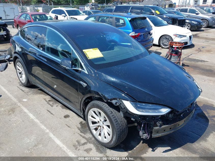 2016 Tesla Model X 60D/70D/75D/90D/P100D VIN: 5YJXCBE24GF017035 Lot: 40115294